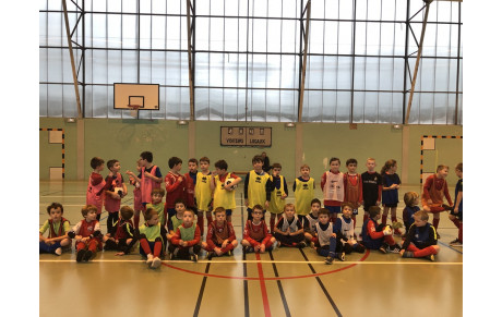 UN SAMEDI FUTSAL POUR LES U8/U9