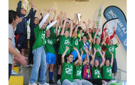 CHAMPIONNES